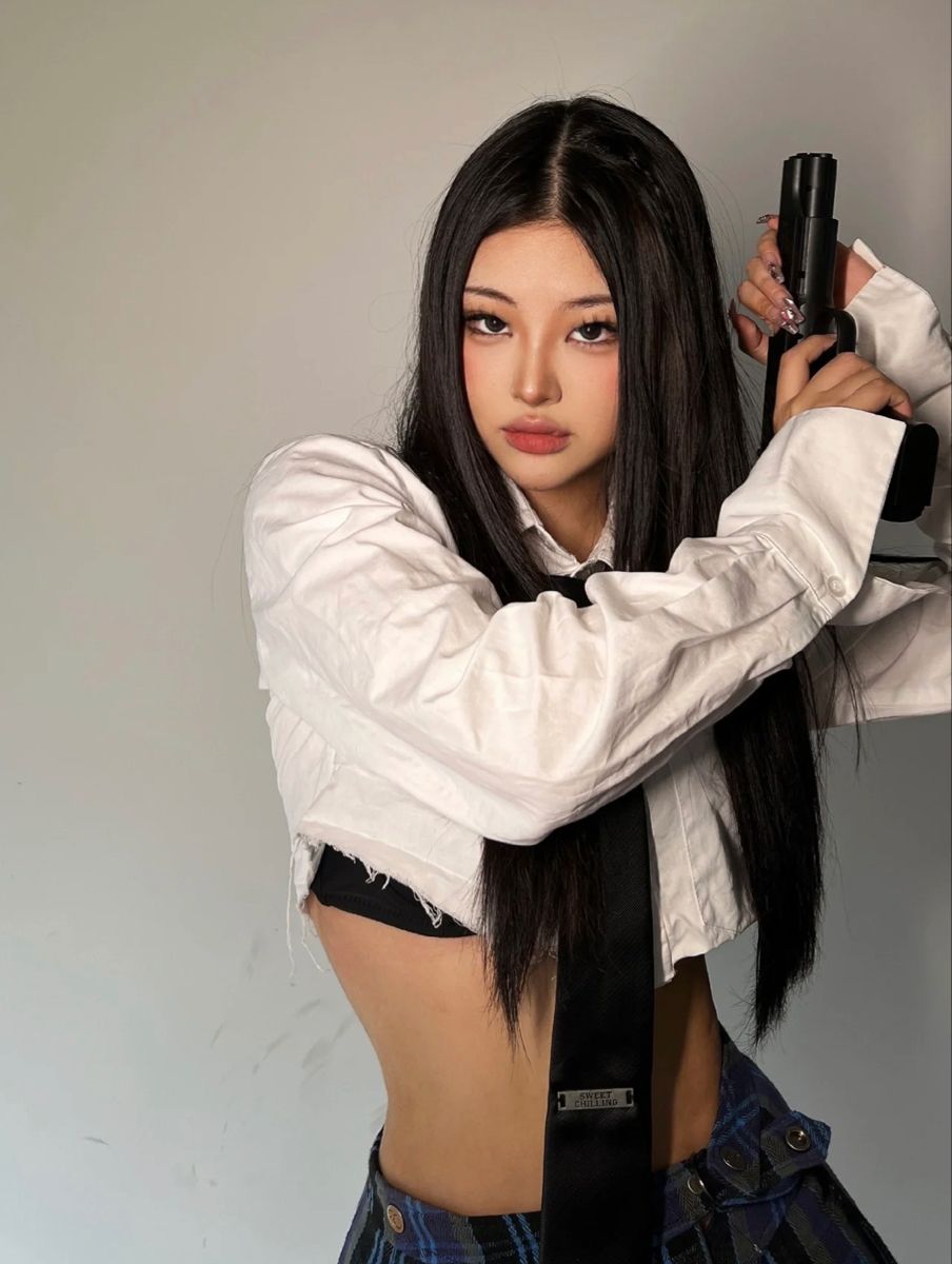 Sassy girls in Shiraz