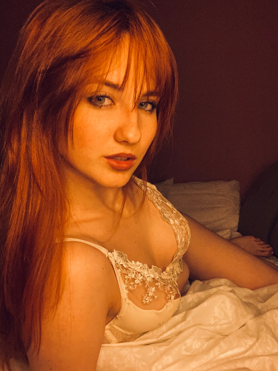 A playful frame from Nata — online in Shiraz