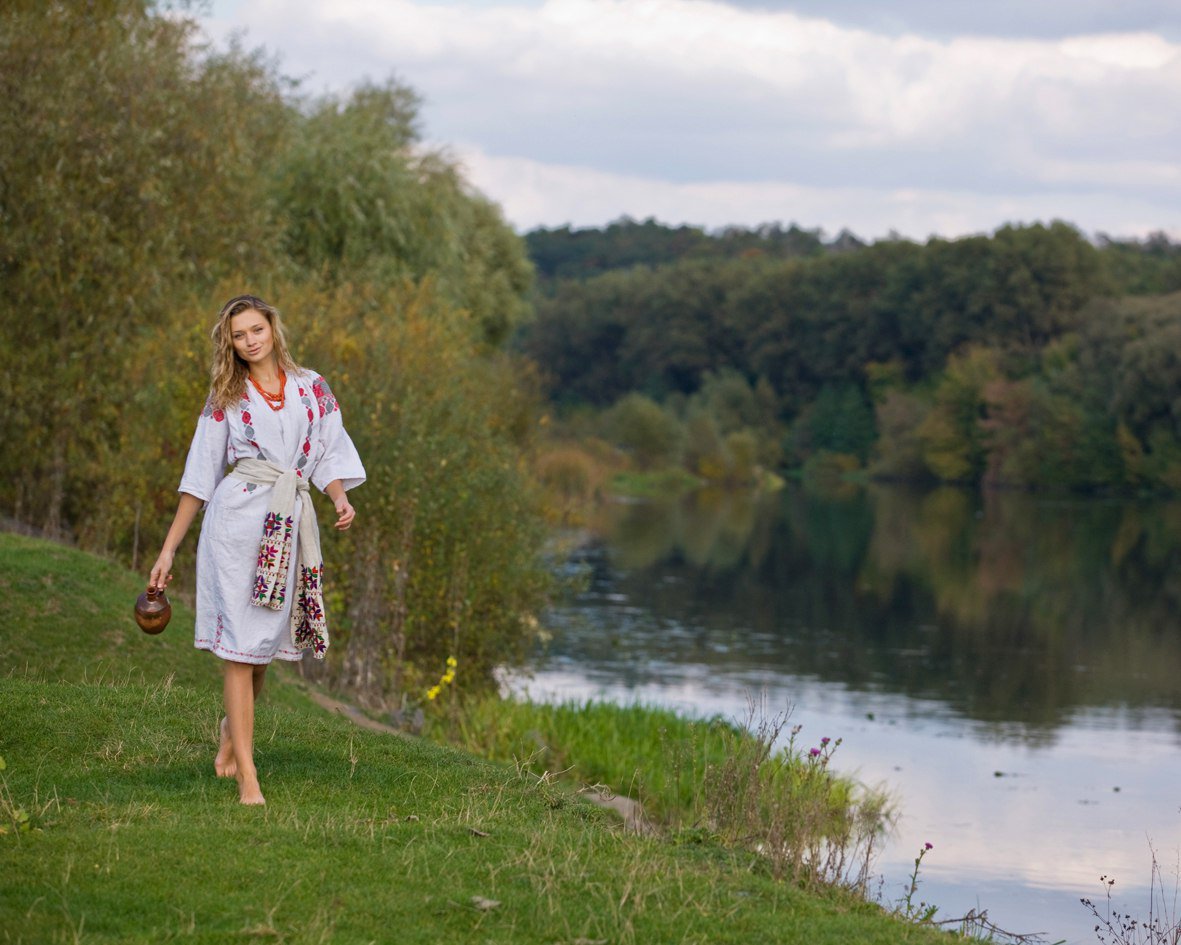 Nude girl Slavic women in Shiraz